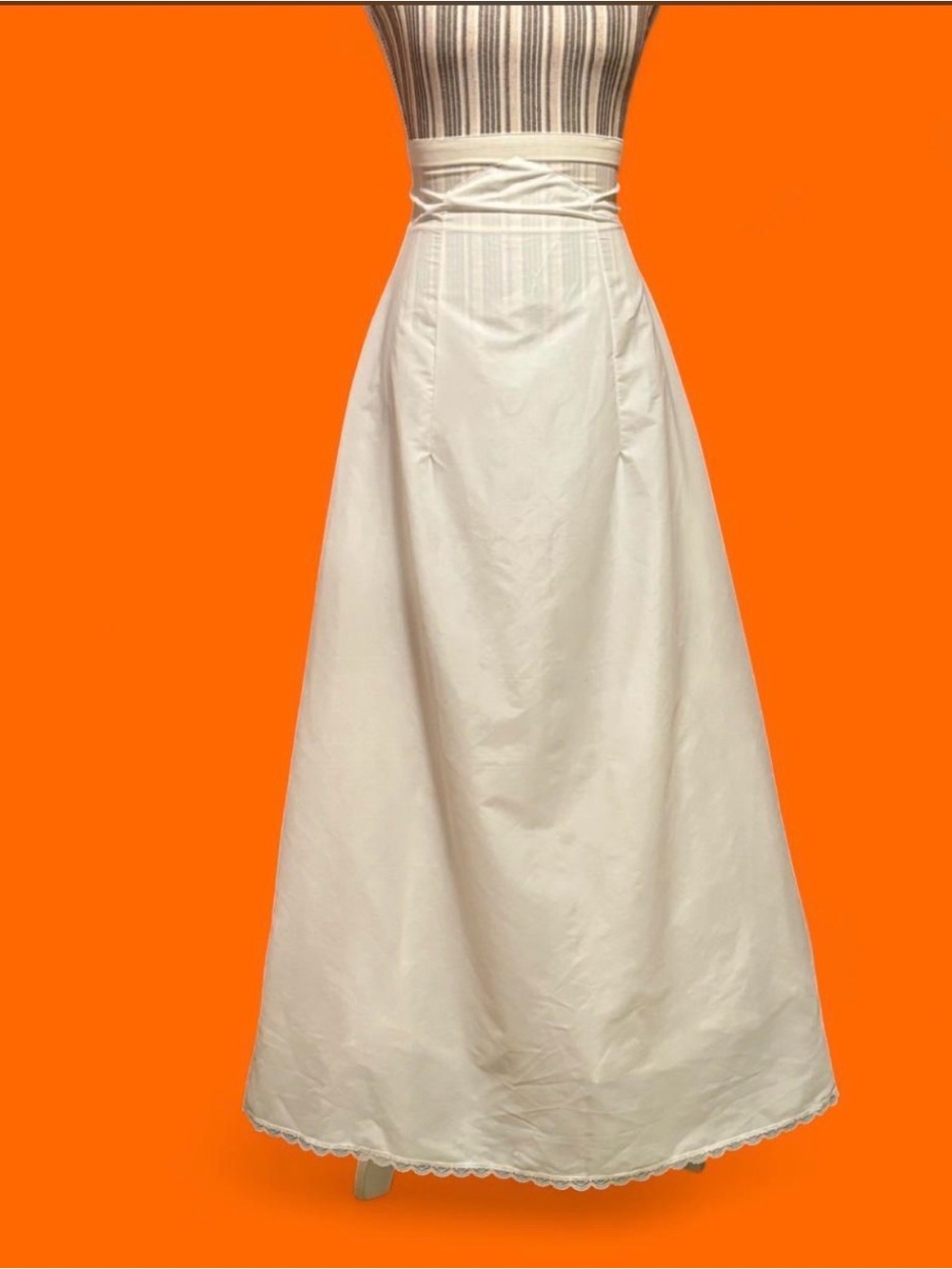 vintage size 6 white girdle maxi skirt crinoline with lace trim at bottom